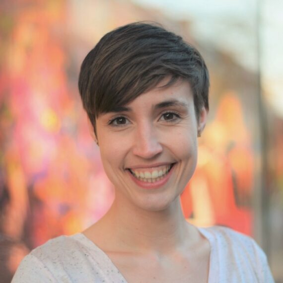 Anna Jung Endometriose Coachin, Podcasterin, Endometriose Betroffene